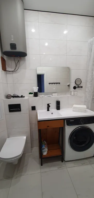 Живите с видом на НОВАТ - 
3 комнатная квартира БельЭтаж