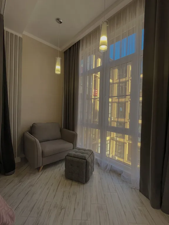 Квартира Квартира Двухуровневая студия в ЖК «Грин Сейл Парк» — Сириус