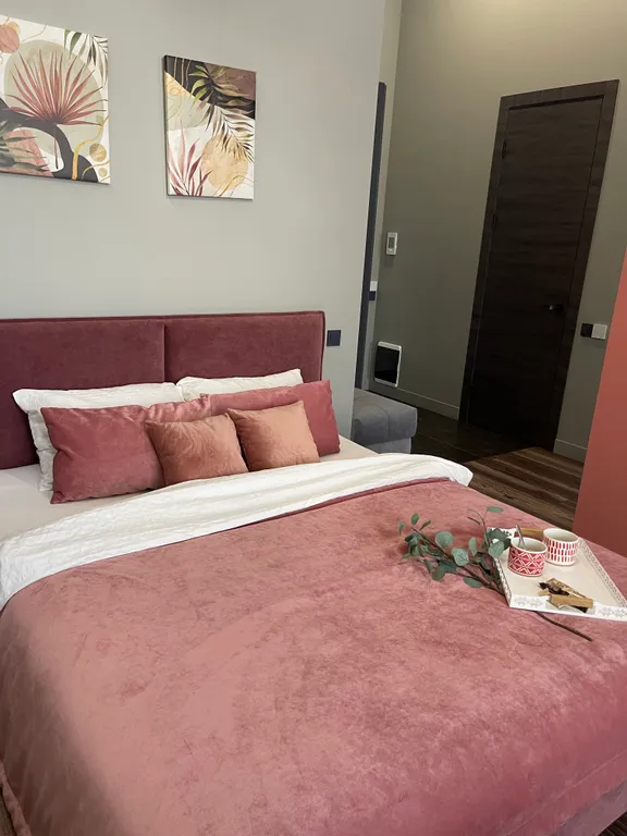 Роскошная квартира пентхаус с 4 метровыми потолками с видом