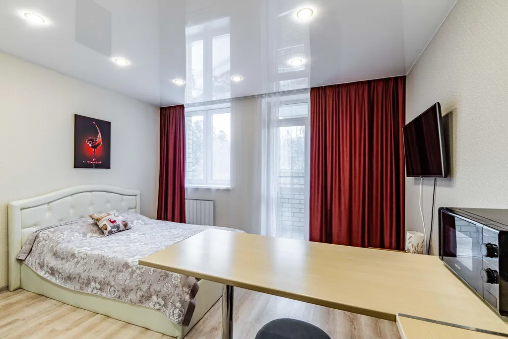 Квартира-студия с балконом