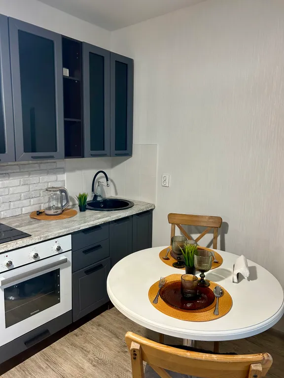 Апартаменты на Краснопольском с панорамным видом на проспект