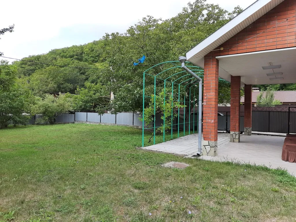 Коттедж Домик в лесной тиши недалеко от моря — Геленджик