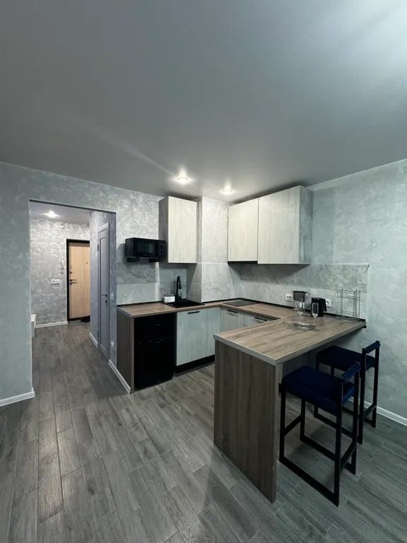 Квартира-студия с новым ремонтом, в новом доме