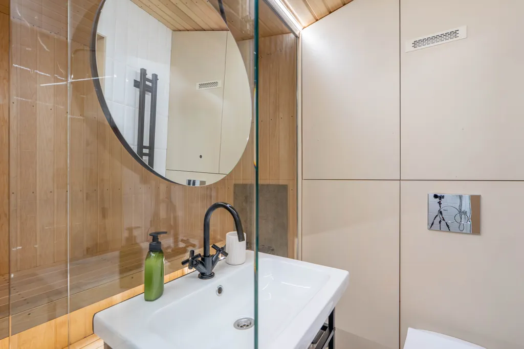 Ультрасовременный домик для отдыха вдвоем с сауной, купелью, мангалом