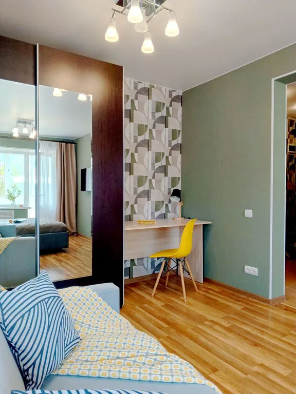 Квартира возле площади Карла Маркса