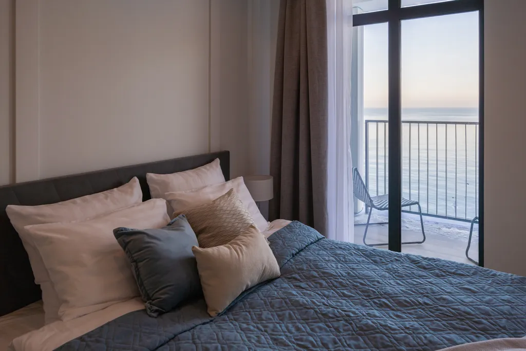 Апартамент с прямым видом на море | жк променад