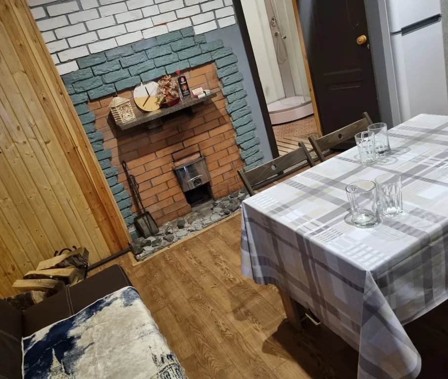 Дом с баней на дровах