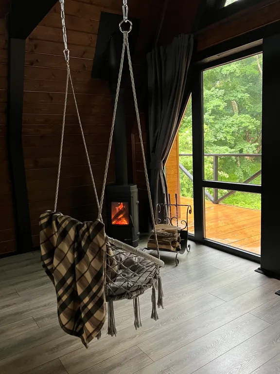 Коттедж Уютный дом с джакузи в лесу недалеко от Краснодара — Северская