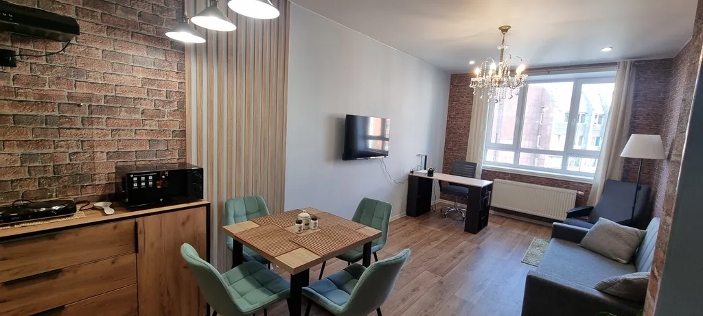 Уютная квартира вокруг всё есть