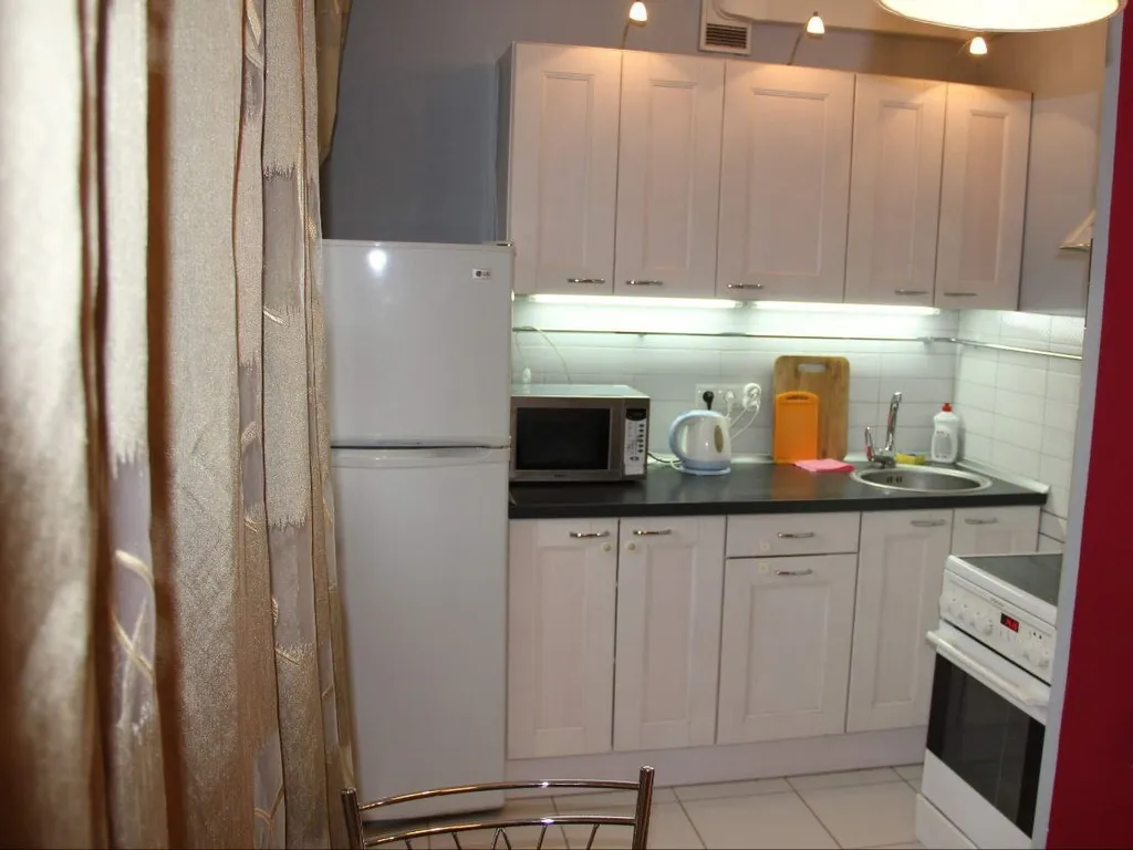 Квартира Квартира в Железнодорожном районе — Красноярск