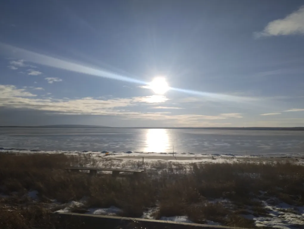 Загородный дом у озера