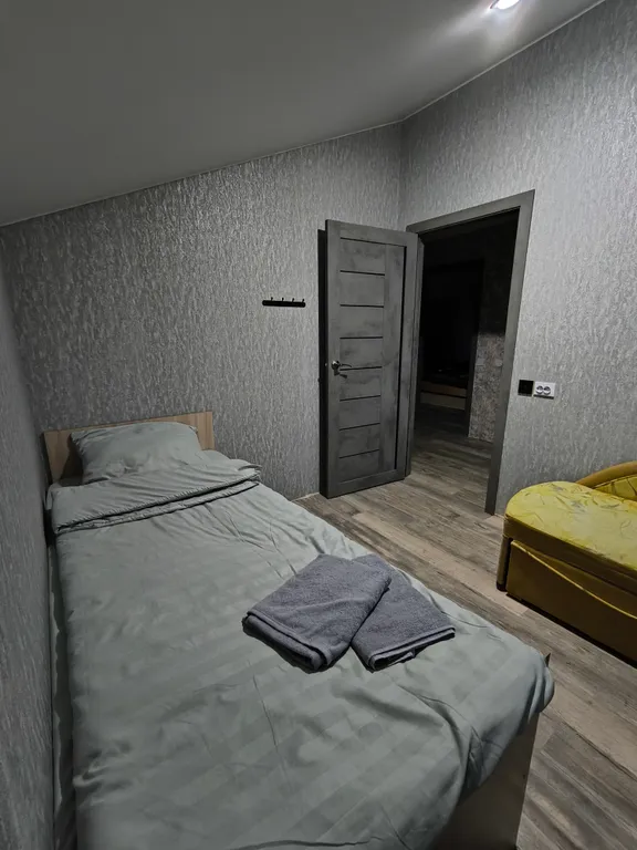 Коттедж на огромной территорией