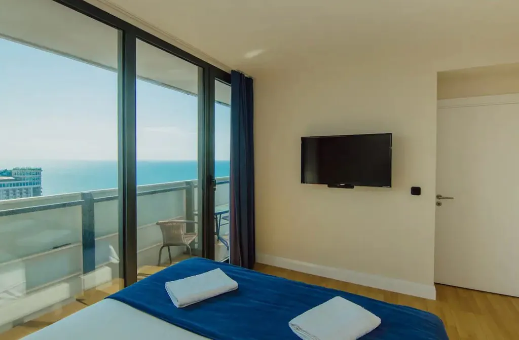 Orbi City View 39-43