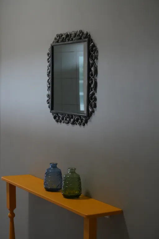 Вилла на берегу озера