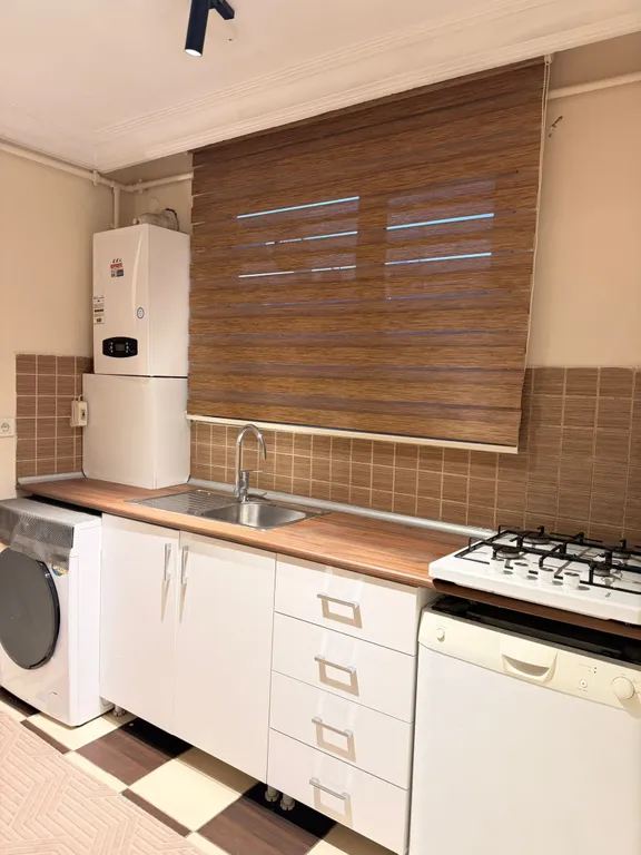 Семейная уютная квартира 10N