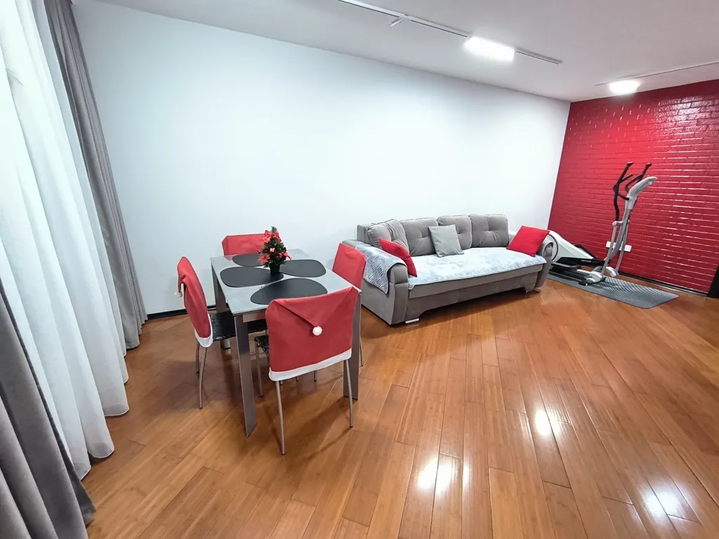 Комфортная трехкомнатная квартира на Ленинской