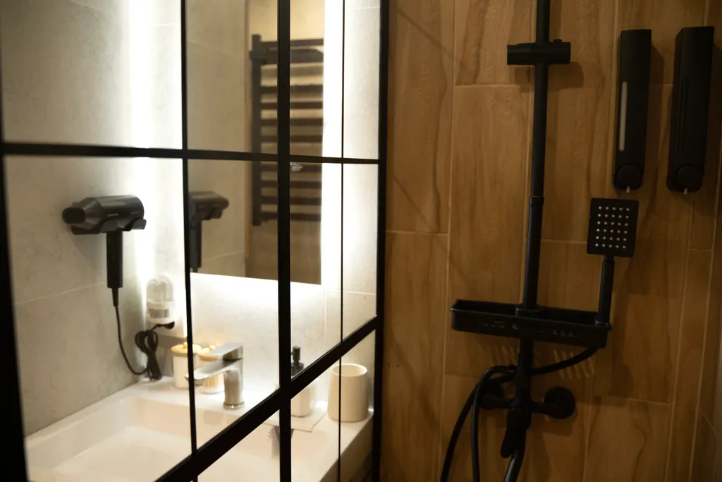 Студия с дизайнерским ремонтом в центре