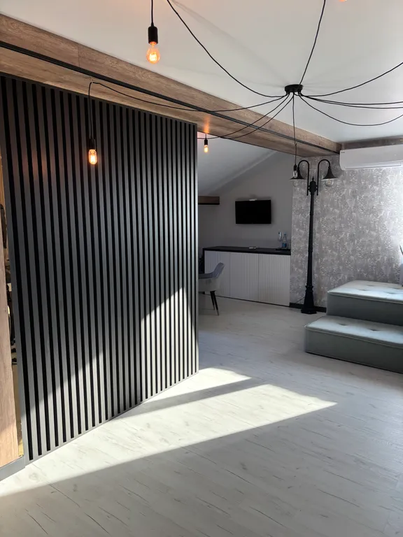 Семейный номер с видом на залив