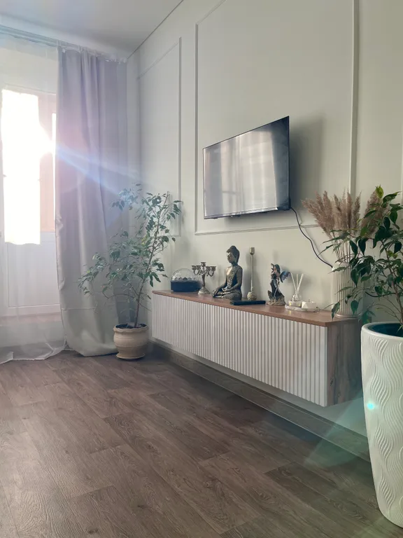 Современная квартира с проектором