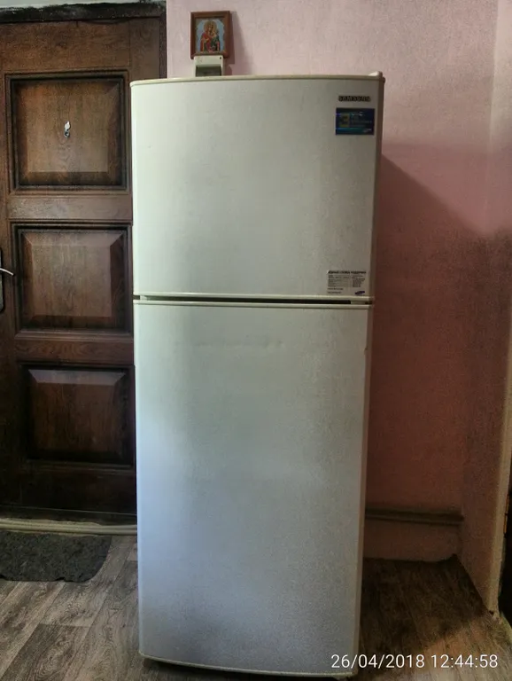 Коттедж Отдельный двухкомнатный номер - коттедж у моря со всеми удобствами — Алушта