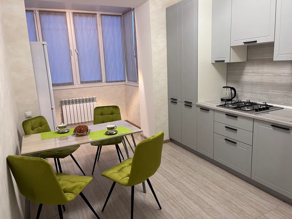 Уютная, чистая квартира в новостройке — аренда посуточно в Владикавказ