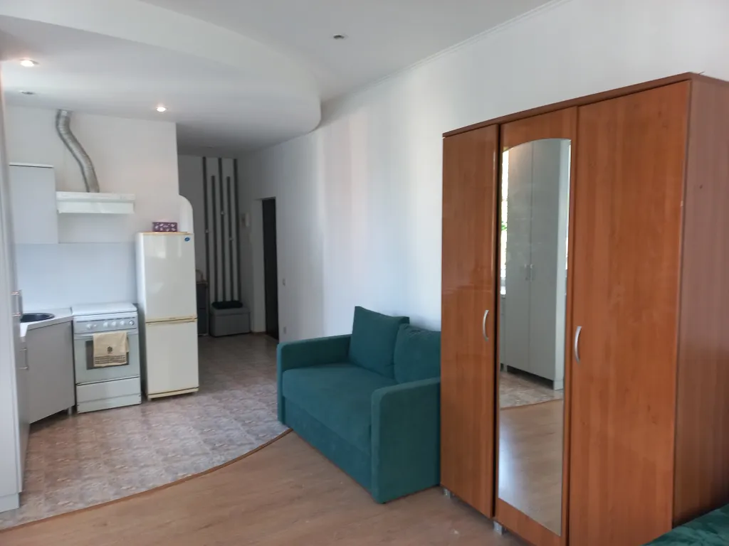 Квартира Квартира Стильная студия с панорамными окнами в пол у моря на Светлане — Сочи