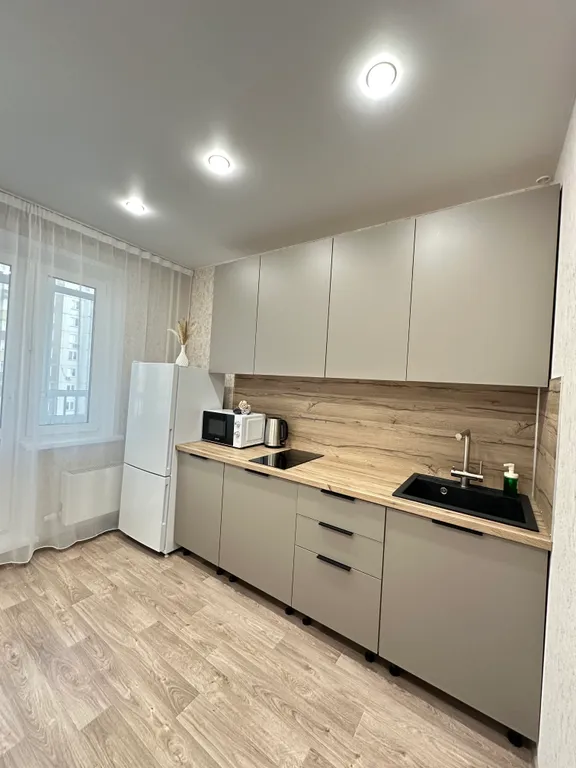 Квартира Отличная просторная квартира — Красноярск