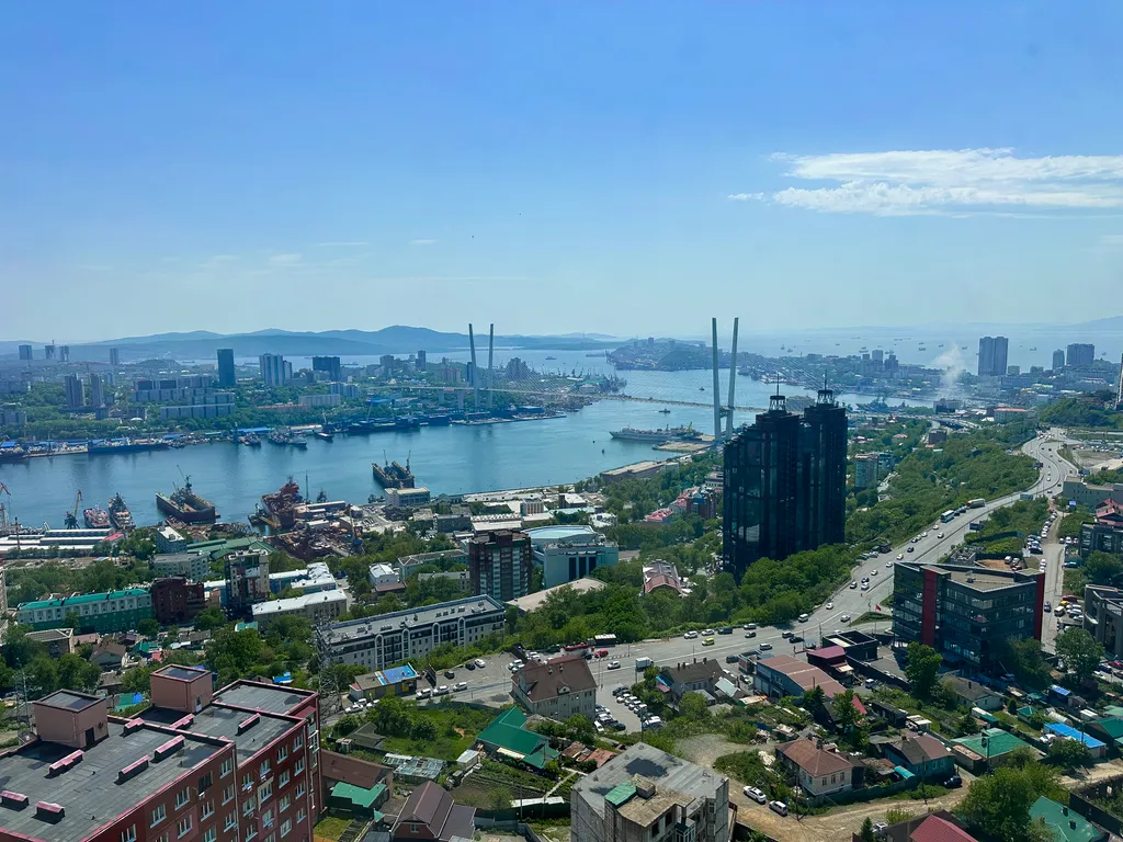 Квартира Новая квартира с шикарным панорамным видом на море в центре города! — Владивосток