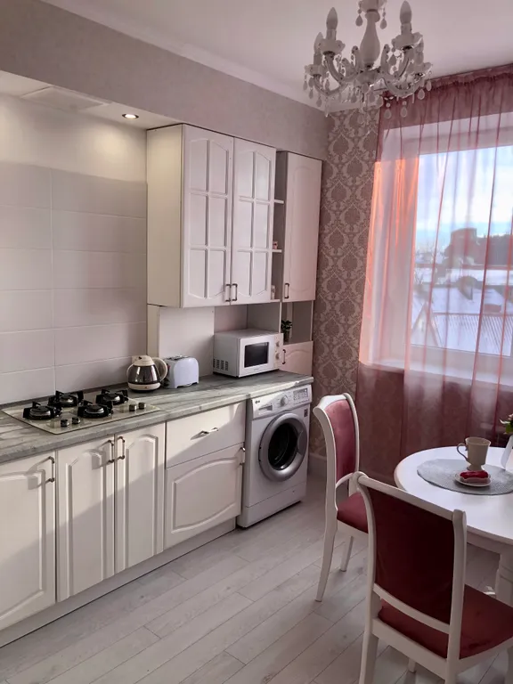 Однокомнатная квартира в центре у парка Юность