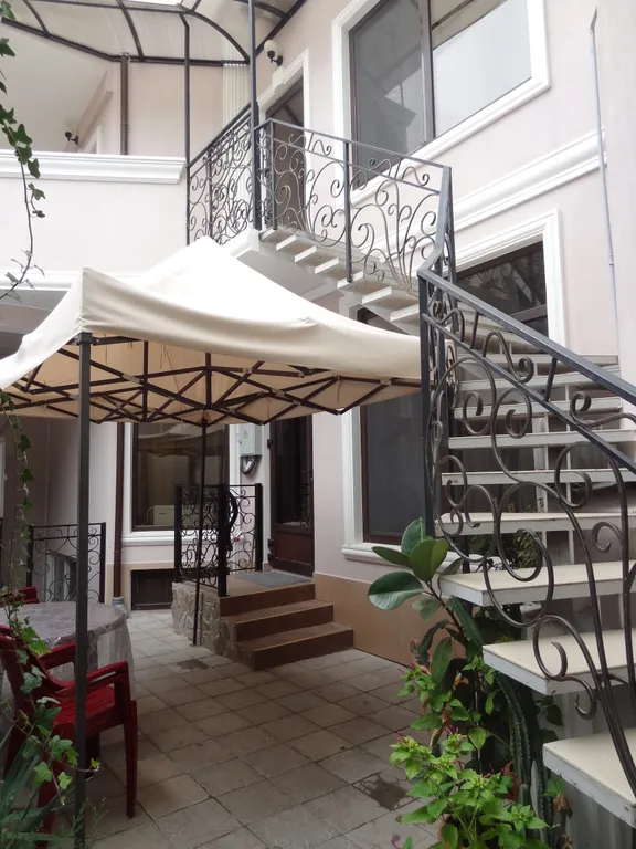 Апартаменты в центре курортной жизни Евпатории