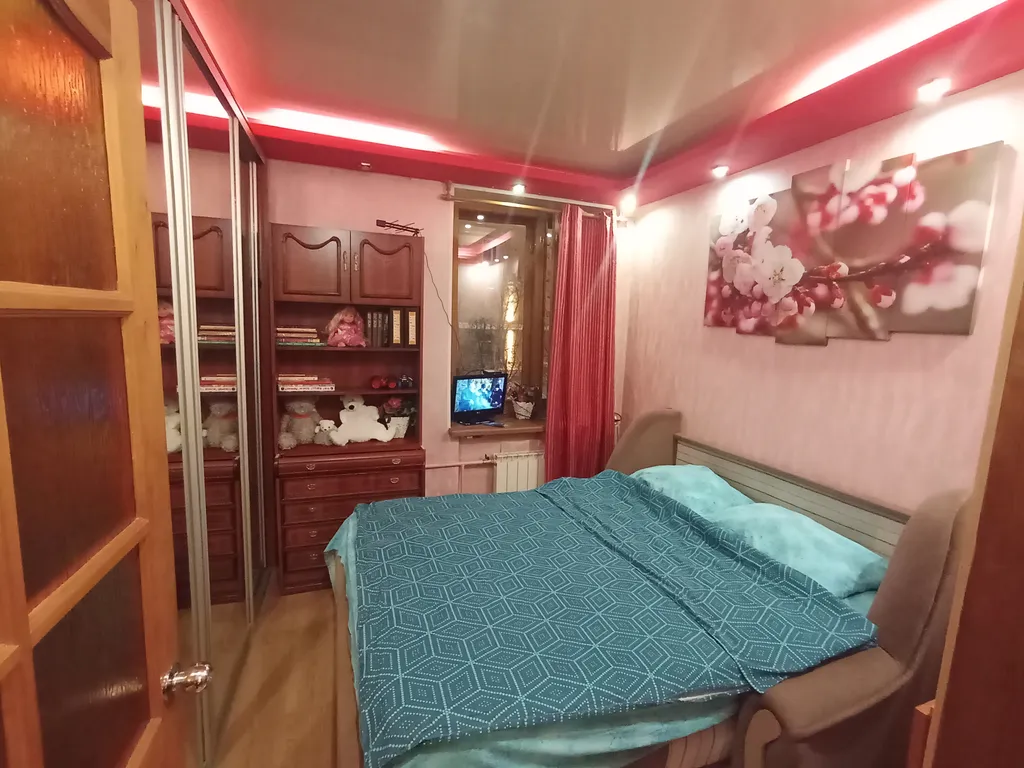 Квартира Уютная, бюджетная 2-комнатная квартира в центре города, с 2 спальнями — Мурманск