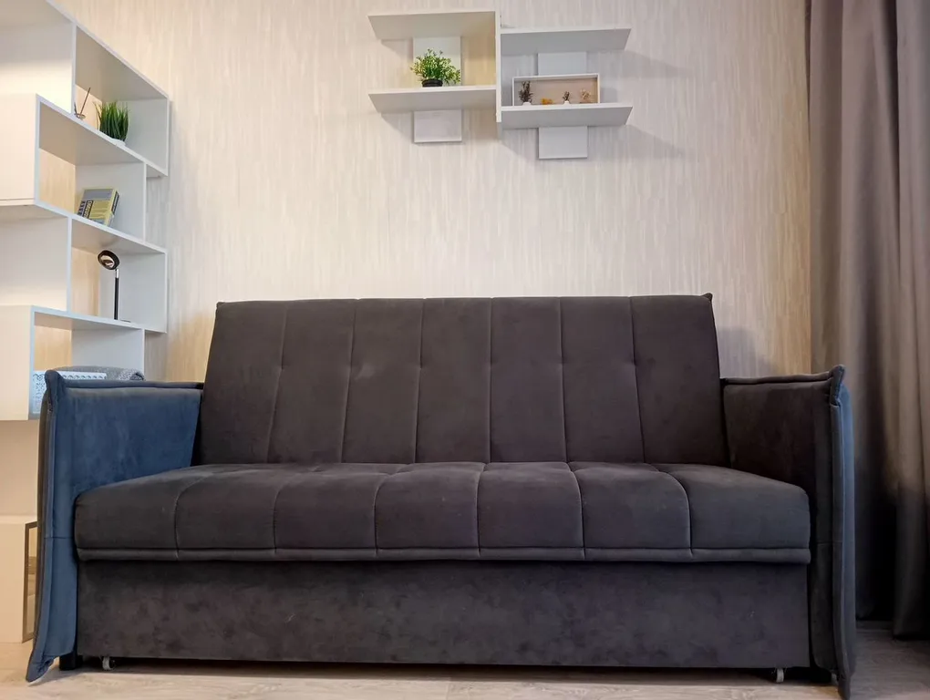 Комфортная квартира на улице Aдмирaлa Ушaкoвa , Кировский район