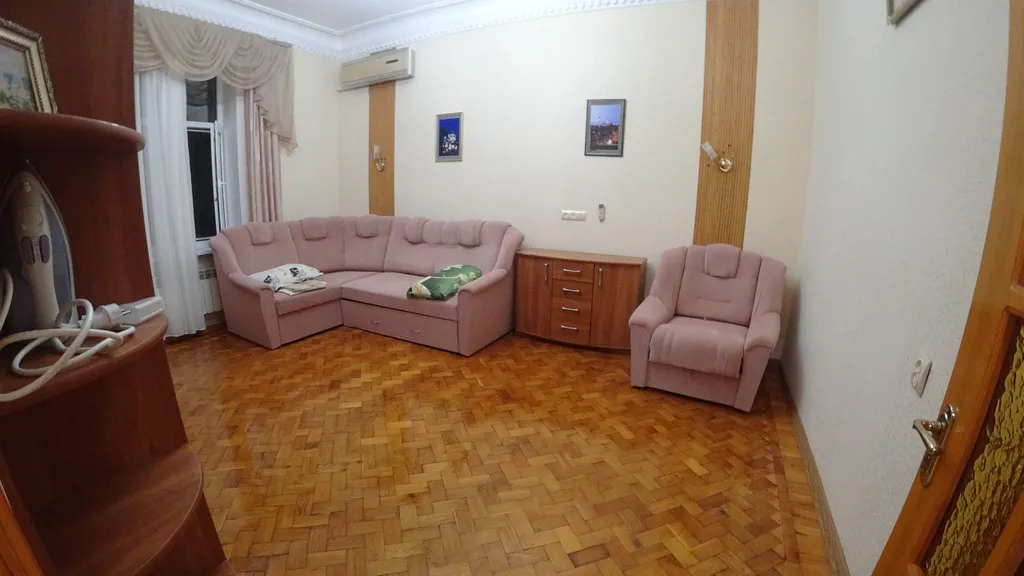 Комфортабельная квартира в центре курортной зоны — аренда посуточно в Евпатория