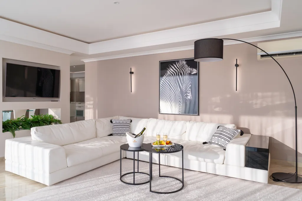 4-комнатная Квартира