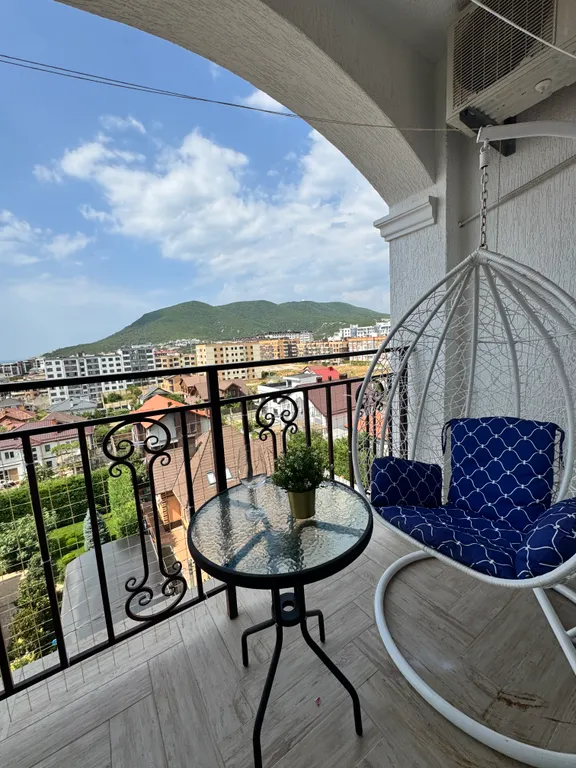 Квартира Шикарная с видом на море и горы — аренда посуточно в Мысхако