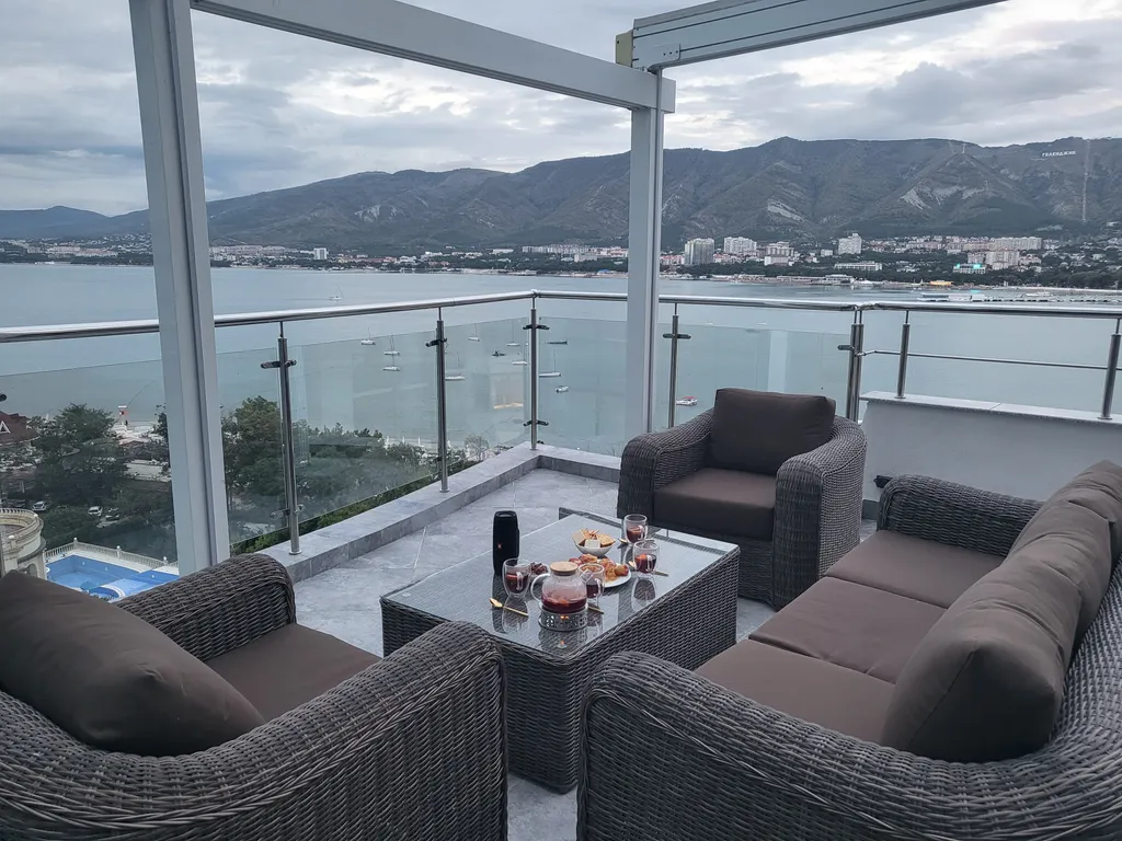 Квартира с видом на море и террасой