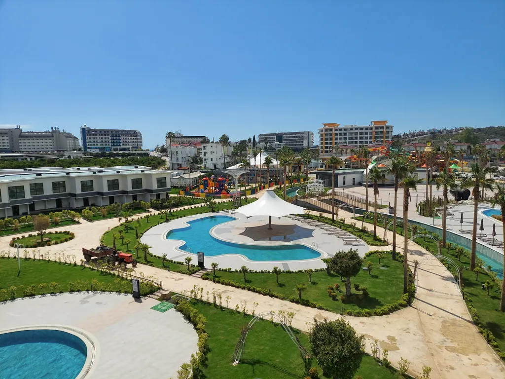 Квартира 2+1 garden в Azura World c видом на бассейн и аквапарком