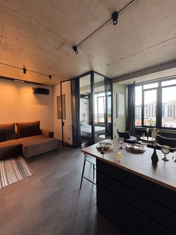 Квартира Большая 1к квартира в стиле эко-лофт, с панорамным видом на море — Геленджик