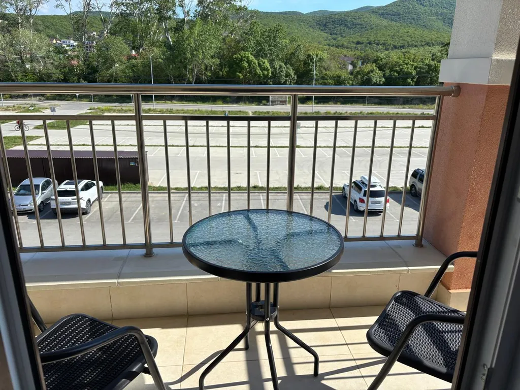 275 Однокомнатная с бассейном на 4 человека