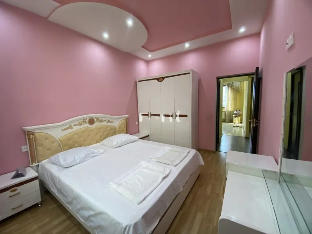 Large 5 bedroom luxury villa