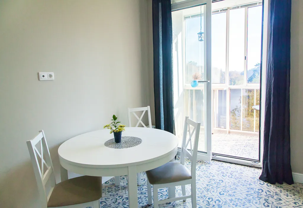 Прекрасная квартира в доме на берегу озера Тихое