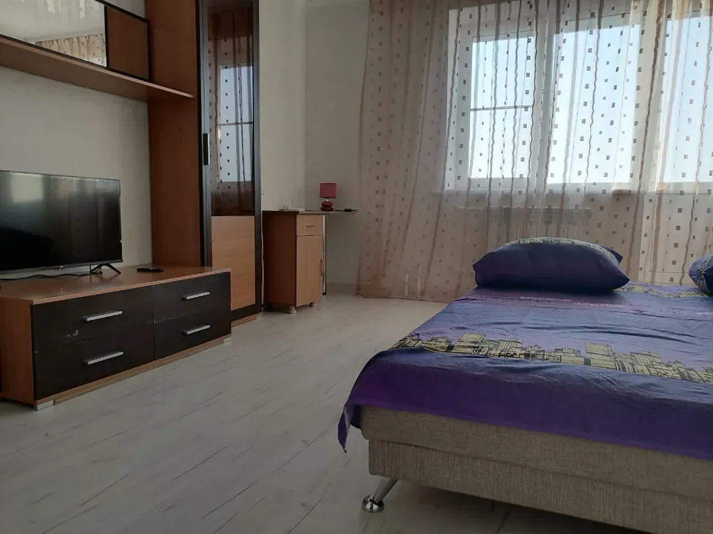 Уютная квартира у ЖД Вокзала