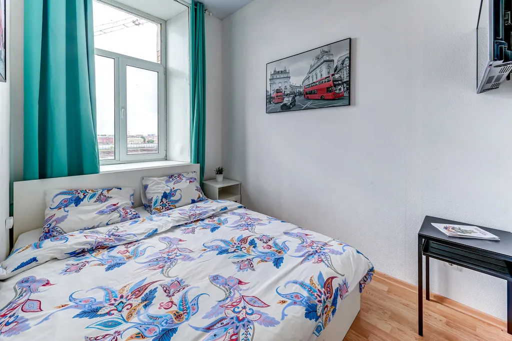 Hermitage View BR Apartment