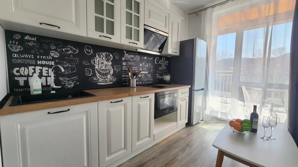 Однушка в корпусе с бассейном