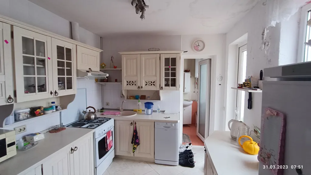 Дом с отдельным входом для большой семьи