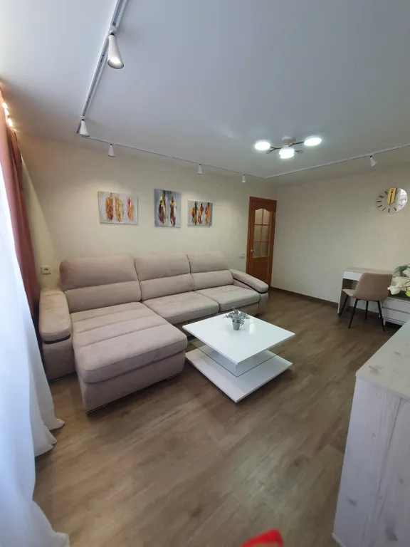 Уютная семейная квартира с новым ремонтом и стильным интерьером