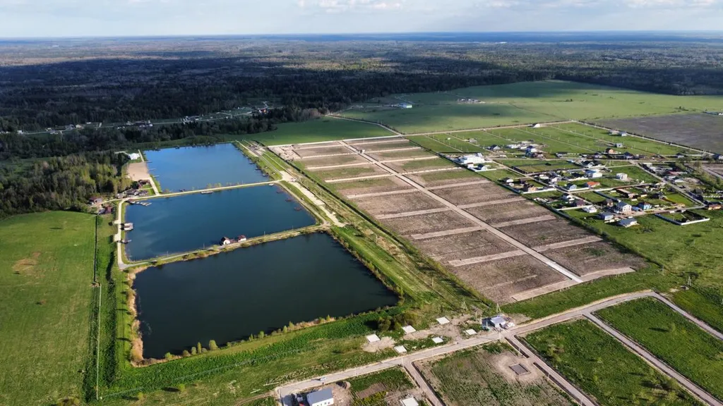 Коттедж Дом у прудов — Коммунар