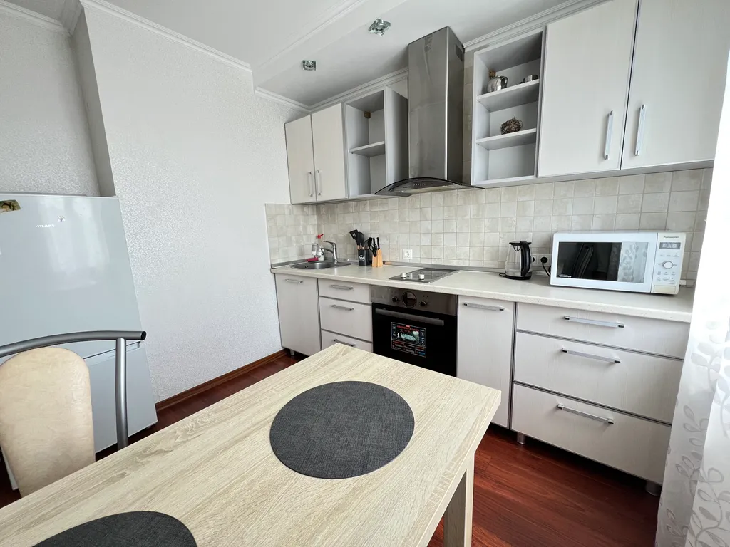 Апартаменты возле Стелы