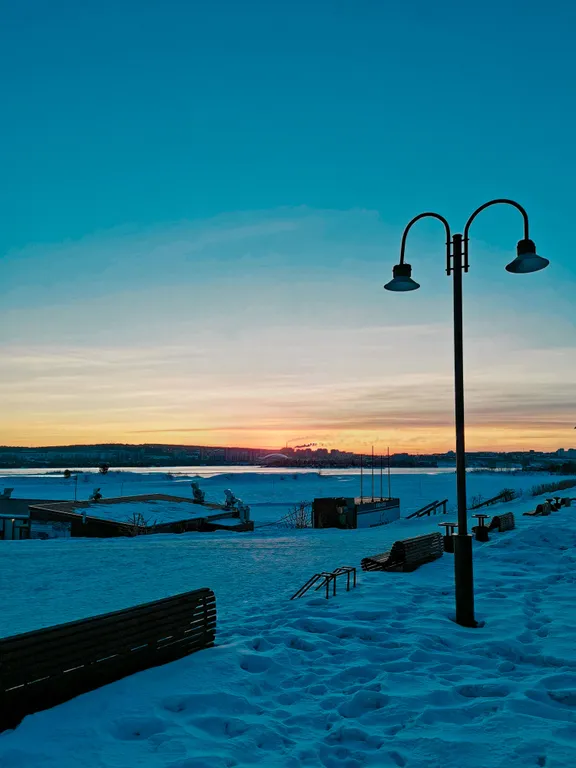 Студия на берегу Ангары с видом на набережную