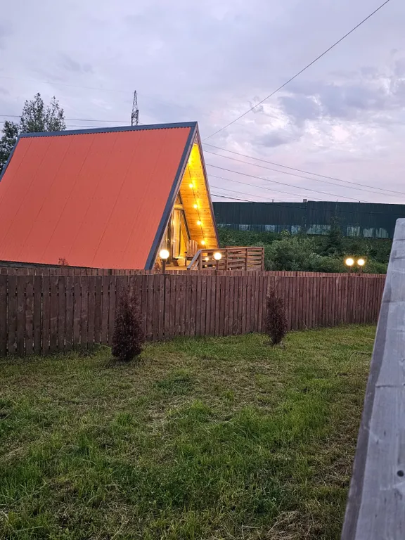 Коттедж Современный дом в стиле A-frame — Иннолово